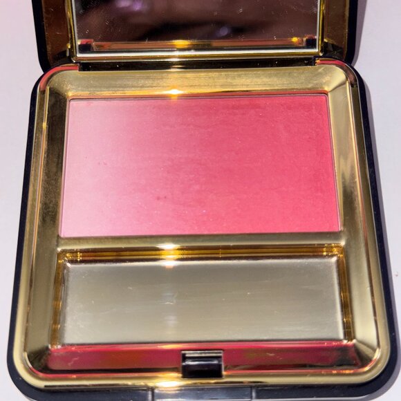Estee Lauder Rose Nuance Blush - Picture 1 of 3